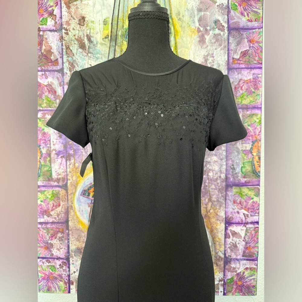 Liz Claiborne Black Short Sleeve Top